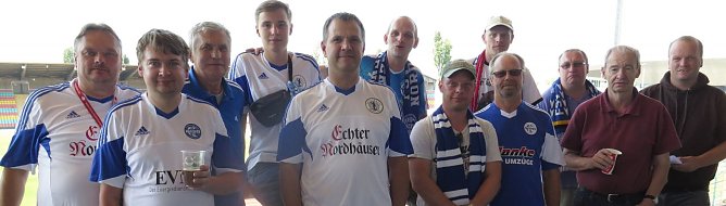 Die Nordh&auml;user Jungs im Jahn-Sportpark (Foto: nnz)