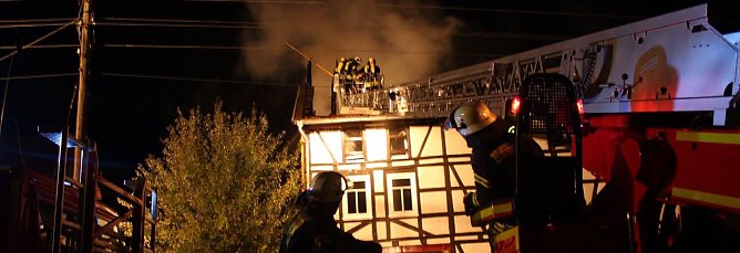 Brand in geplanter Fl&uuml;chtlingsunterkunft (Foto: Feuerwehr Heiligenstadt)