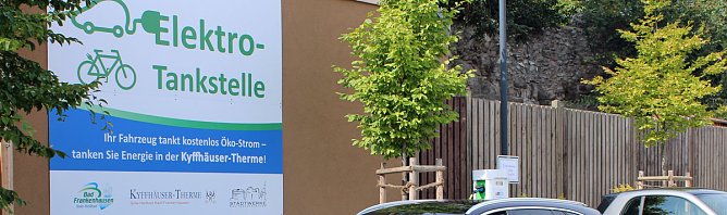 E-Tankstelle f&uuml;r Autos und Fahrr&auml;der (Foto: Karl-Heinz Herrmann)