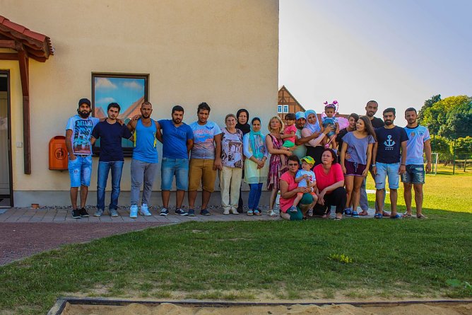 Vor dem  Sportgemeinschaftshaus. (Foto: Matthias Hundeshagen)