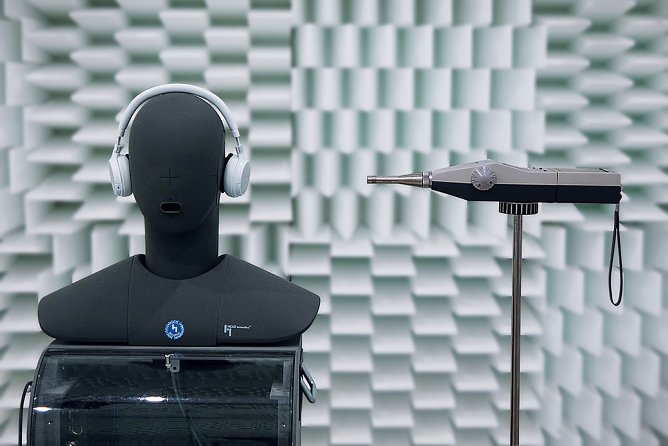 Schallpegelmessung (Foto: Stiftung Warentest)