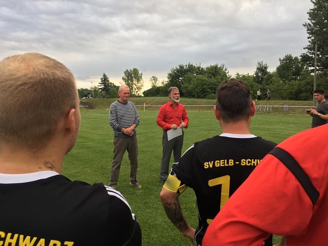 Neustart mit neuem Namen der SV Gelb-Schwarz Grabe hei&szlig;t jetzt 1. FC Birntal (Foto: Pressestelle Landratsamt Unstrut-Hainich-Kreis)