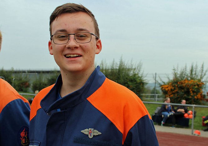 Leistungsspange von jungen Feuerwehrleuten erk&auml;mpft (Foto: Karl-Heinz Herrmann)