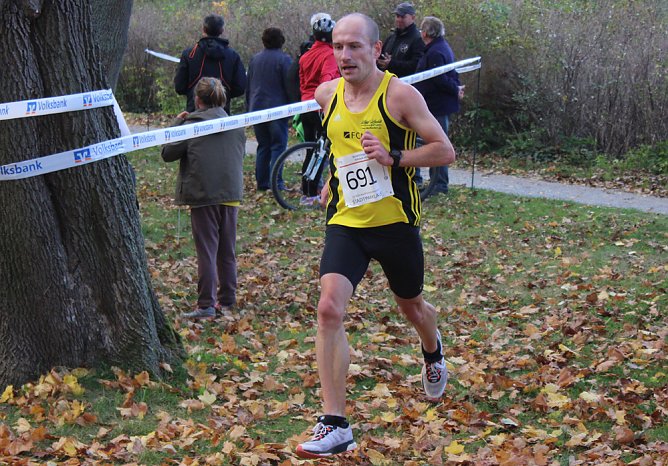 24. Stadtparklauf in Sondershausen (1) (Foto: Karl-Heinz Herrmann) 24. Stadtparklauf in Sondershausen (1) (Foto: Karl-Heinz Herrmann)