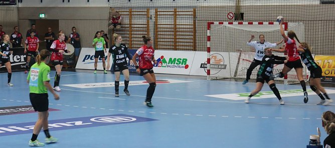 Th&uuml;ringer HC gegen VfL Oldenburg (Foto: Angelo Glashagel)