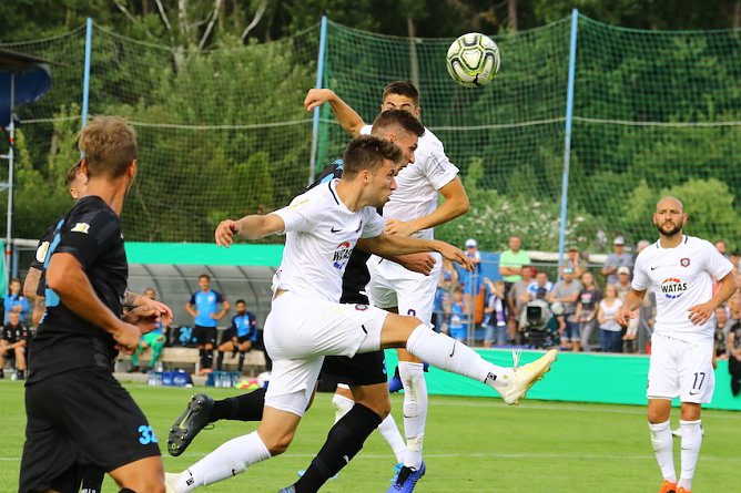 wacker (Foto: Bernd Peter) wacker (Foto: Bernd Peter)