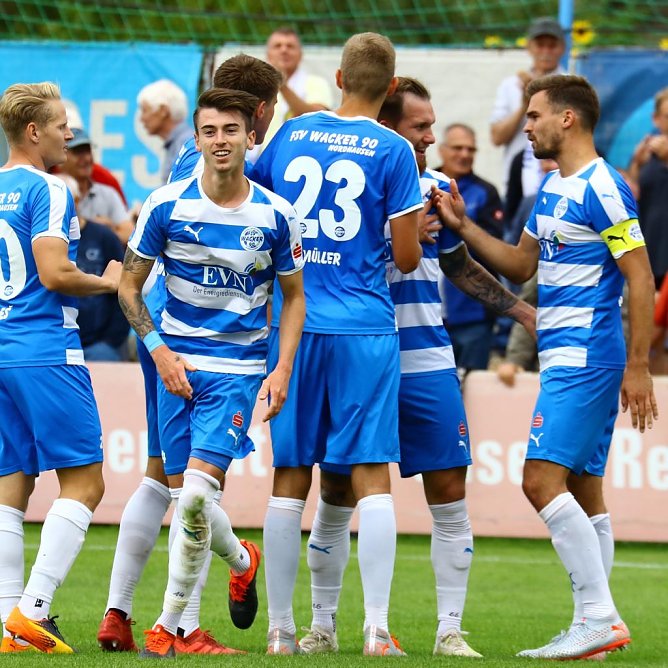 wacker (Foto: Bernd Peter) wacker (Foto: Bernd Peter)