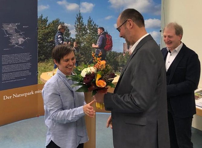 Begrüßung Claudia Wilhelm (Foto: Uwe Müller) Begrüßung Claudia Wilhelm (Foto: Uwe Müller)