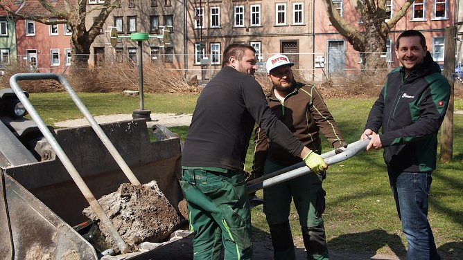 Baubeginn Spielplatz Petriteich (Foto: Jana Gebicke (c) Stadtverwaltung M&uuml;hlhausen)