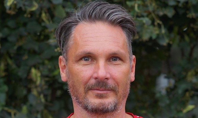 Thomas Wirth trainiert seit 2018 den FSV Preu&szlig;en Bad Langensalza (Foto: privat)