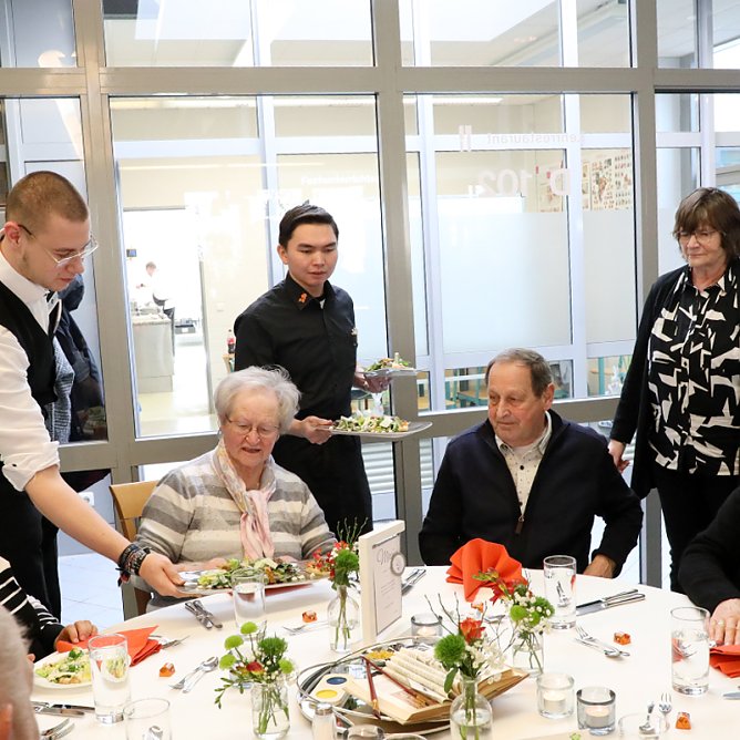 Schulmeisterschaft der Gastronomen (Foto: Kirstin Grunert) Schulmeisterschaft der Gastronomen (Foto: Kirstin Grunert)