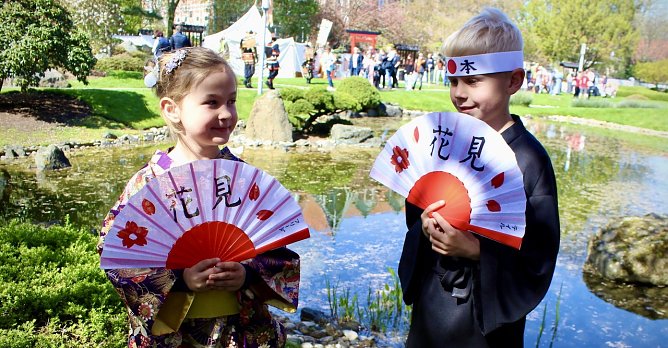 Sakura Frieda und Samurai Til haben für ein Jahr den Fächer des Handelns übernommen (Foto: emw) Sakura Frieda und Samurai Til haben für ein Jahr den Fächer des Handelns übernommen (Foto: emw)