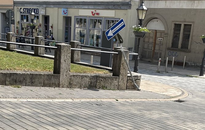 Unfallstelle in M&uuml;hlhausen (Foto: Polizei)