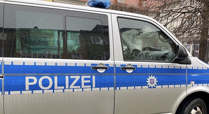 Polizeiwagen Symbolbild (Foto: uhz) Polizeiwagen Symbolbild (Foto: uhz)