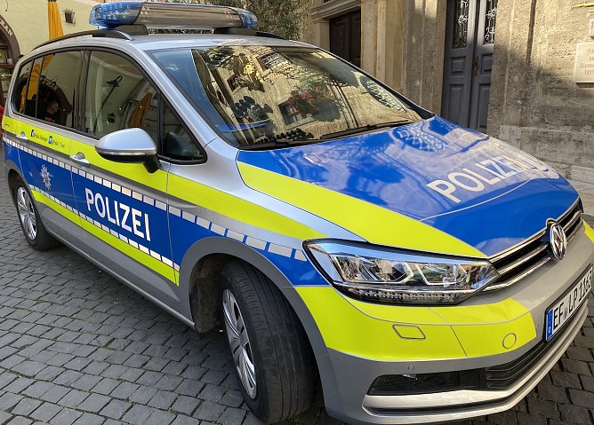 Symbolbild Polizeieinsatz (Foto: uhz Archiv) Symbolbild Polizeieinsatz (Foto: uhz Archiv)