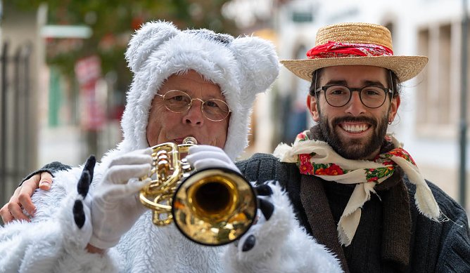 "Bommeln" mit Kulturprogramm (Foto: Max Hormann) "Bommeln" mit Kulturprogramm (Foto: Max Hormann)