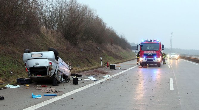 T&ouml;dlicher Unfall auf der A 38 (Foto: Feuerwehr Heiligenstadt)