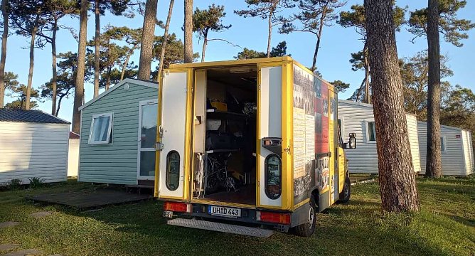 Bad Langenslazaer History-Mobil (hier auf einem spanischen Campingplatz) wurde ausgeraubt (Foto: M.Luick-Thrams)