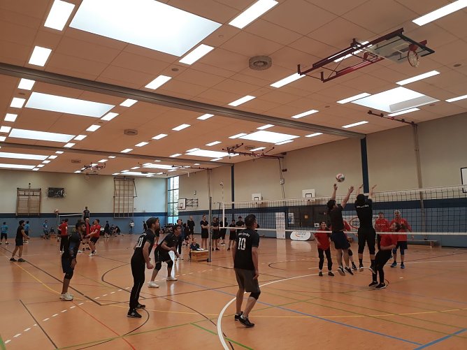 Integrationsvolleyballturnier in M&uuml;hlhausen  (Foto: Markus Fromm)