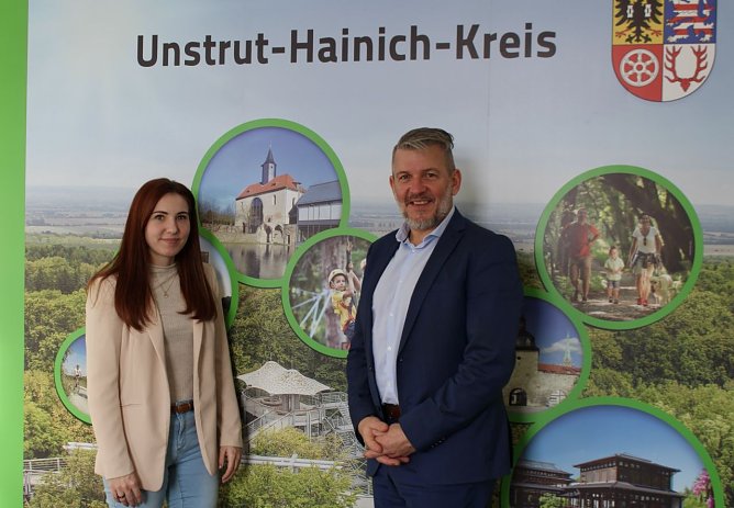 Ronja Rothe vertritt an der Seite des Landrats den Unstrut-Hainich-Kreis zuk&uuml;nftig als Pressesprecherin (Foto: Eva Maria Wiegand)