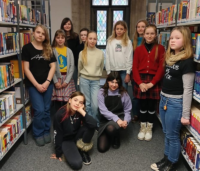 Vorlesewettbewerb i n derStadtbibliothek Jakobikirche  (Foto: Stadtverwaltung M&uuml;hlhausen)