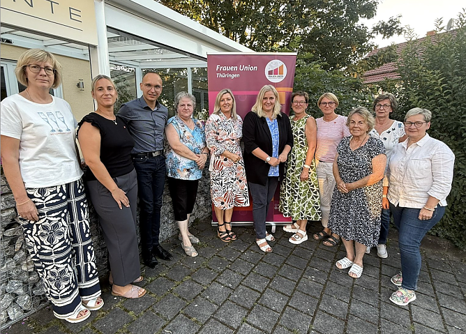 Das neue Team der Frauen- Union (Foto: Jane Croll)