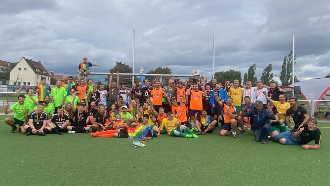 Buntes Miteinander beim 2. Unified-Cup von Spirit of Football in Erfurt (Foto: Thomas Kitter)