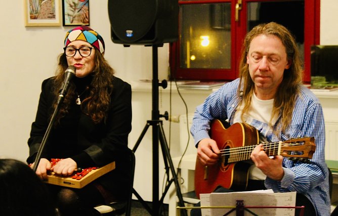M&uuml;hlh&auml;user Duo Ola & Kris bei der Jahresausstellung "35 Jahre Kwth" in der Dryburg Bad Langensalza (Foto: Eva maria WIegand)