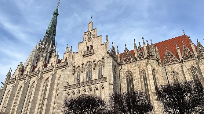 Denkmal Kirche - Mühlhausen (Foto: Eva Maria Wiegand) Denkmal Kirche - Mühlhausen (Foto: Eva Maria Wiegand)