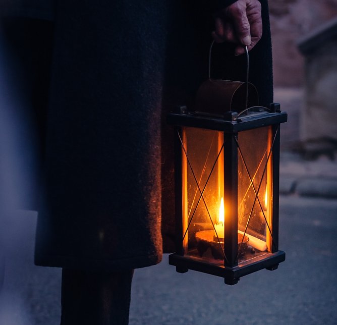 Symbolbild Nachtwächter (Foto: Pixabay-schuetz-mediendesign-lamp) Symbolbild Nachtwächter (Foto: Pixabay-schuetz-mediendesign-lamp)