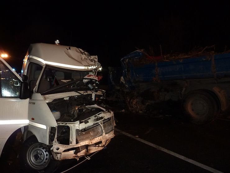 Schwerer Unfall auf der B 4