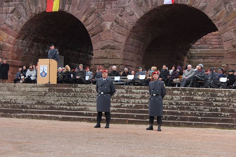 Es war eine wundersch&ouml;ne Zeit - Kommando&uuml;bergabe am Kyffh&auml;user
