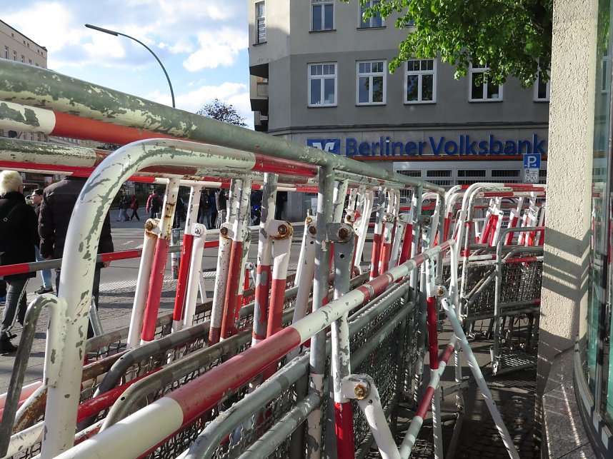 Revolution&auml;re 1. Mai Demo