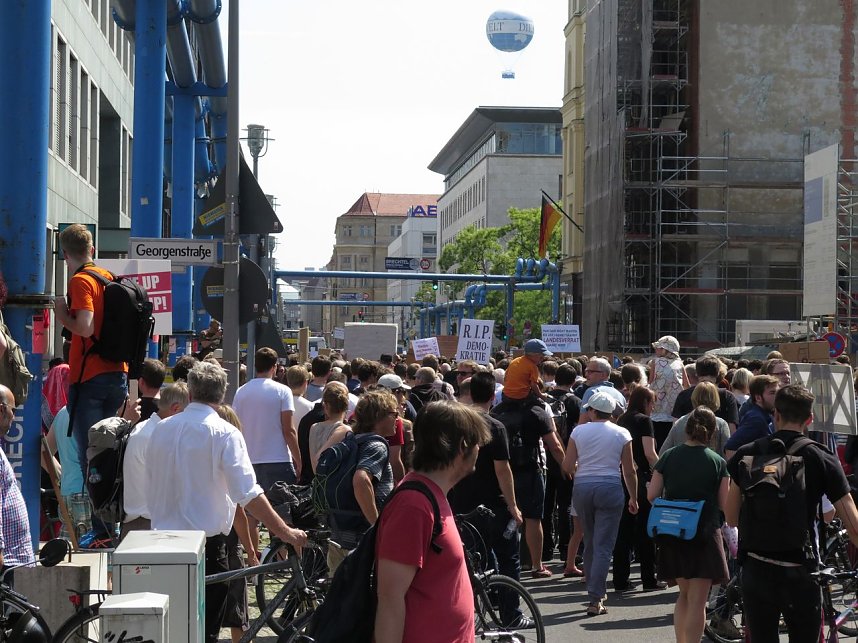 Demo in Berlin f&uuml;r die Pressefreiheit