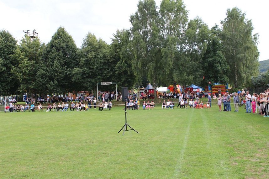 Feierliche Vereidigung in Berka