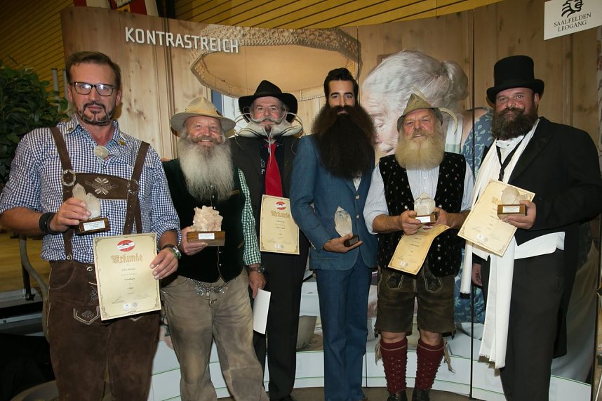 Die Bart-Weltmeister der Kategorie Vollb&auml;rte und Trendbart (vlnr.): Michael Keller, Hans Gassner, Armin Knapp, Rowley Madison, Fritz Sendlhofer und Anton Madreiter.
