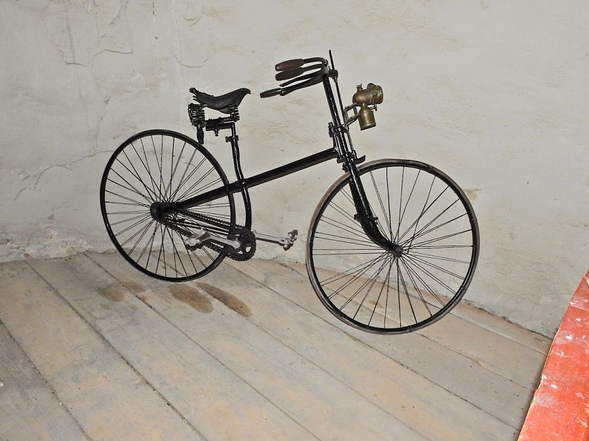 Peter Blei besuchte dieses mal die Burg Z&ouml;rbig