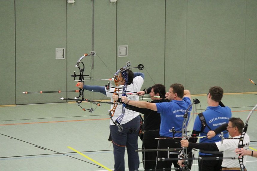 7. Adventsturnier im Bogenschie&szlig;en gut besetzt