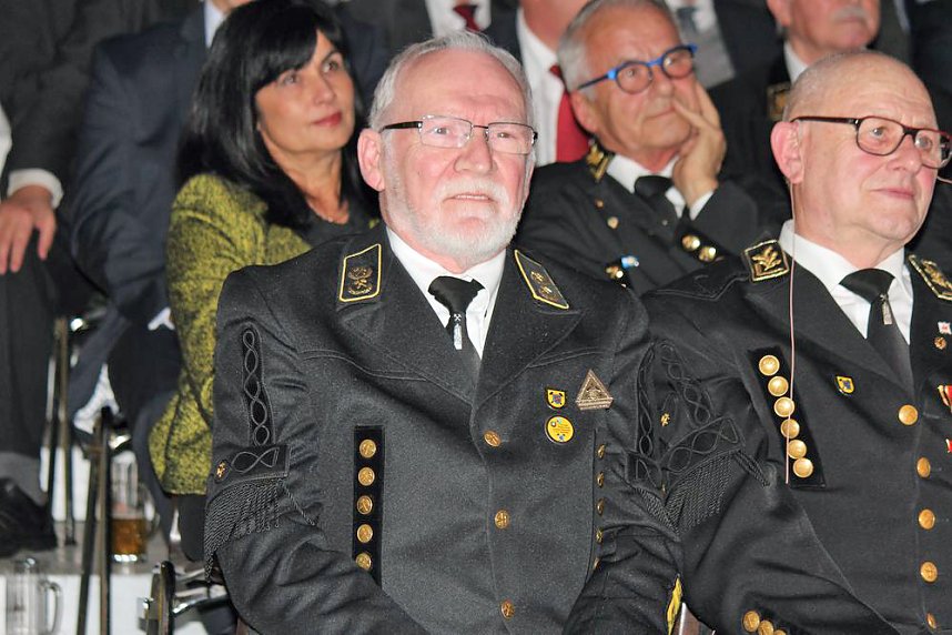 Ministerpr&auml;sident bekam Schl&auml;ge