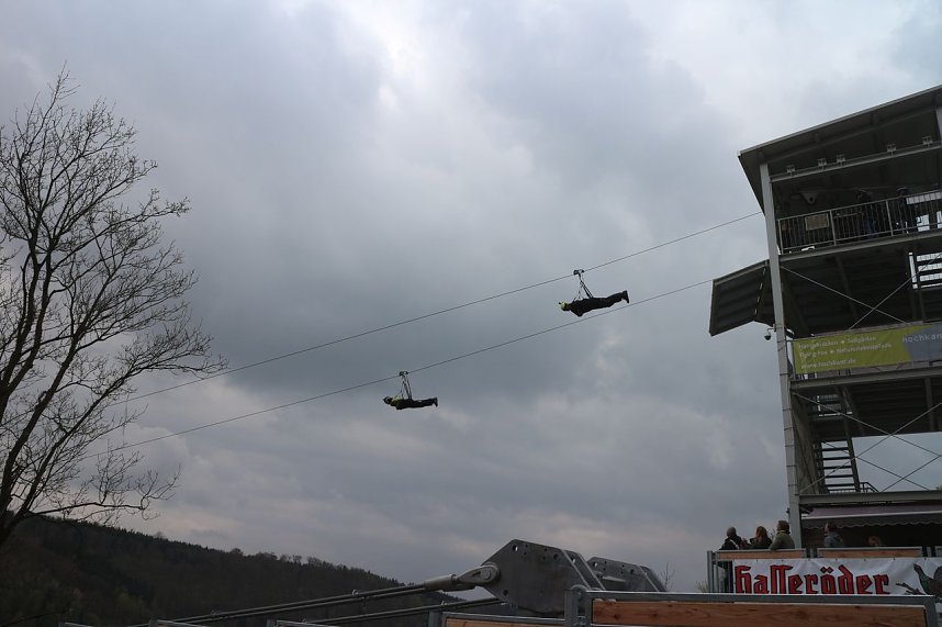 Titan RT - die l&auml;ngste Fu&szlig;g&auml;ngerh&auml;ngebr&uuml;cke der Welt wurde heute im Harz er&ouml;ffnet