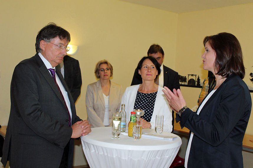 Barrierefreies Wegenetz im Ferienpark Feuerkuppe...