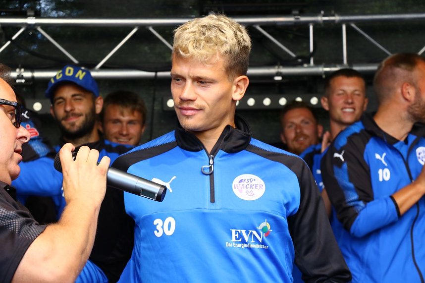 Wacker beim Altstadtfest