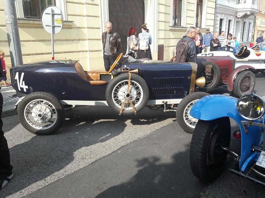 50 Jahre Veteran Car Club Praha