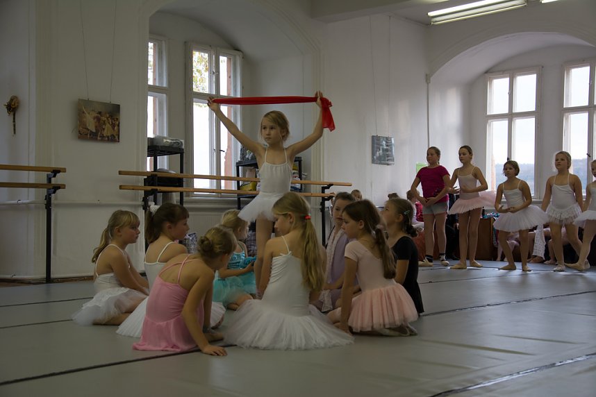  Tanzm&auml;rchen zur Vorweihnachtszeit