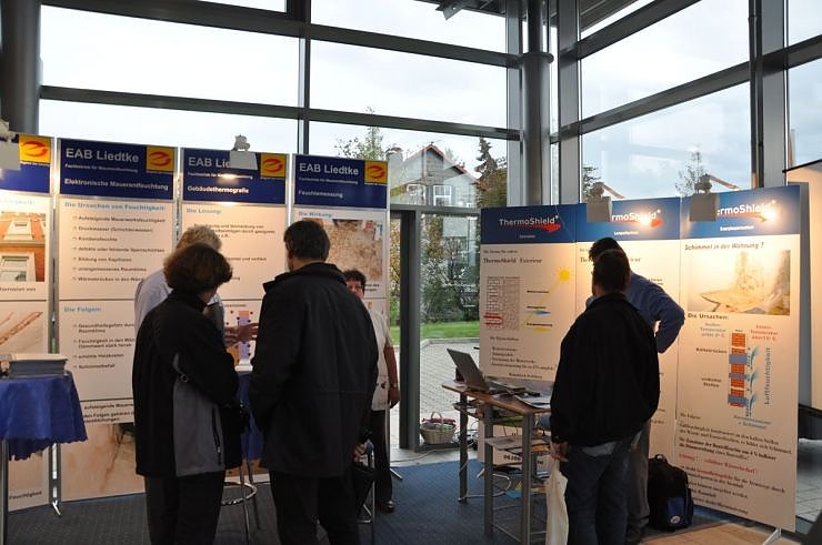 Messe im Autohaus Peter