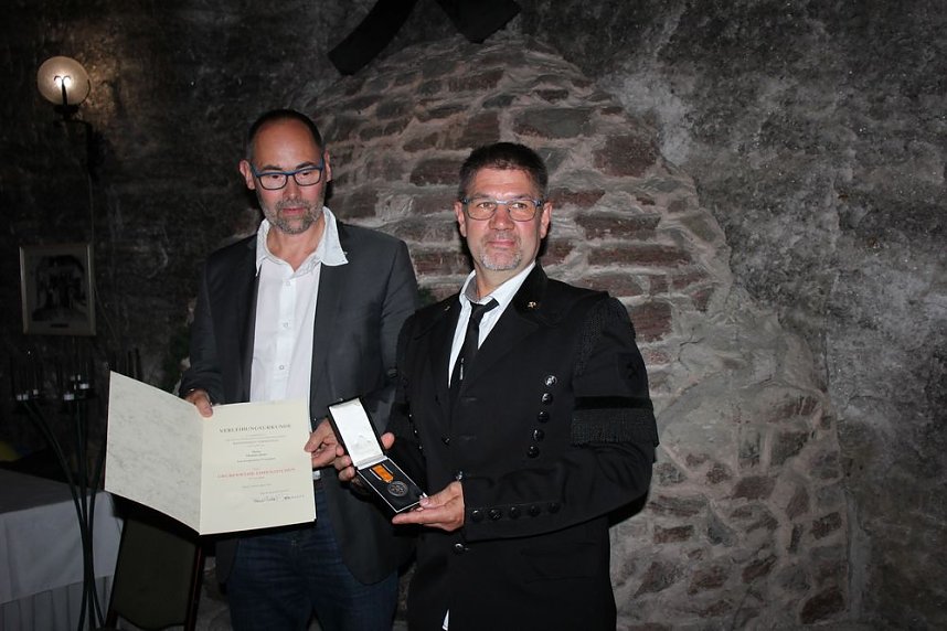 Hohe Auszeichnungen f&uuml;r freiwillige Retter unter Tage