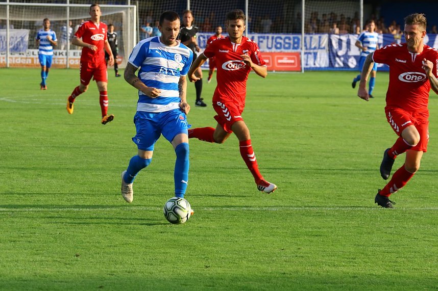 Wacker Nordhausen mit ersten Sieg in einem Heimspiel. 3:0 gegen Meuselwitz im ersten Th&uuml;ringen-Derby der Saison