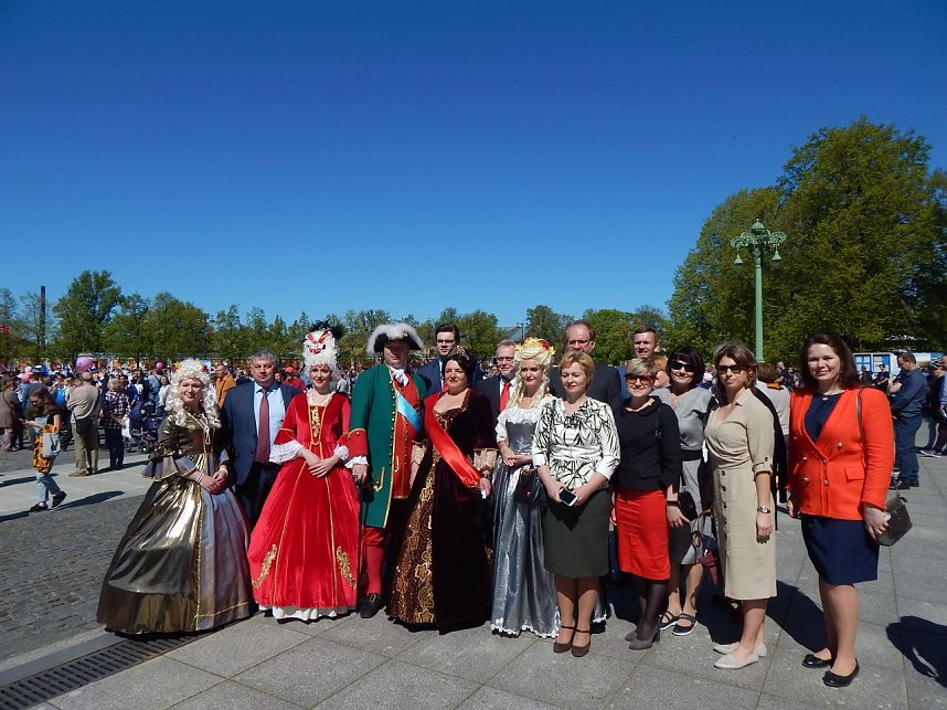 Zu Besuch in Kronstadt