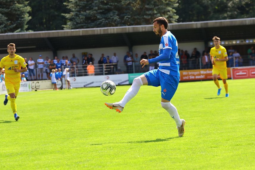 Wacker gewinnt 8:0 gegen Bischofswerda