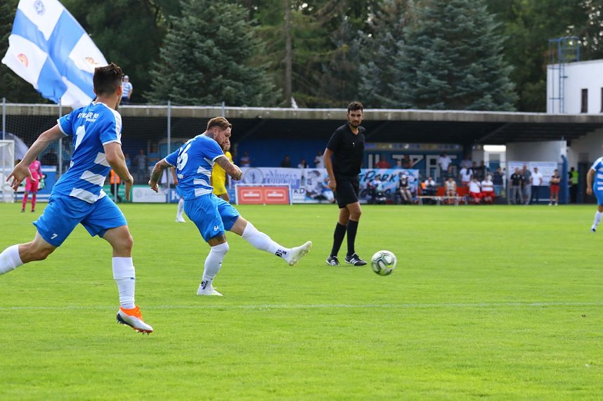 Wacker gewinnt 8:0 gegen Bischofswerda